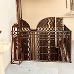Historic Design House Near Aquarium