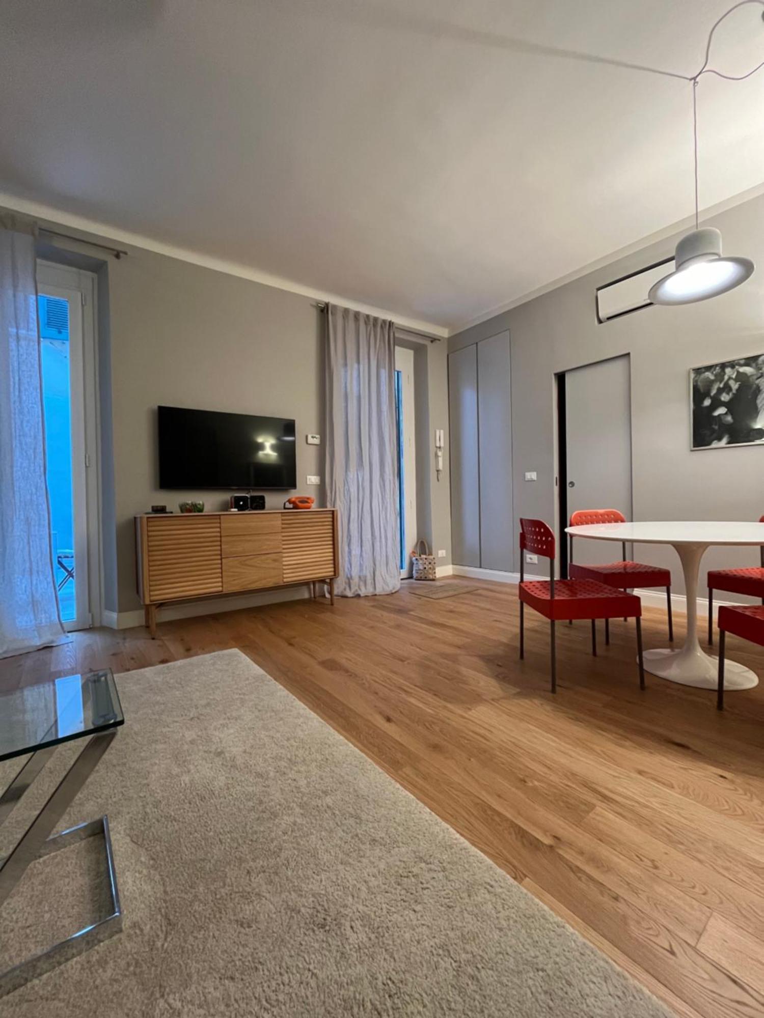 Apartment Historic Design House Near Aquarium Genua